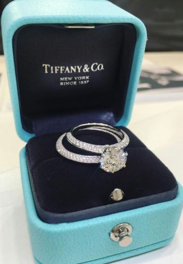 Кольца Tiffany & Co 2022. Оригиналы и цены официального сайта.